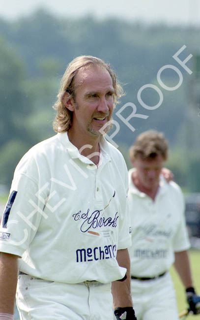 2000 Mike Rutherford