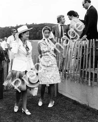 1966 Anne at Ambersham with Lady Cowdray